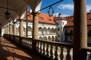 Zamek Kr�lewski w Niepo�omicach